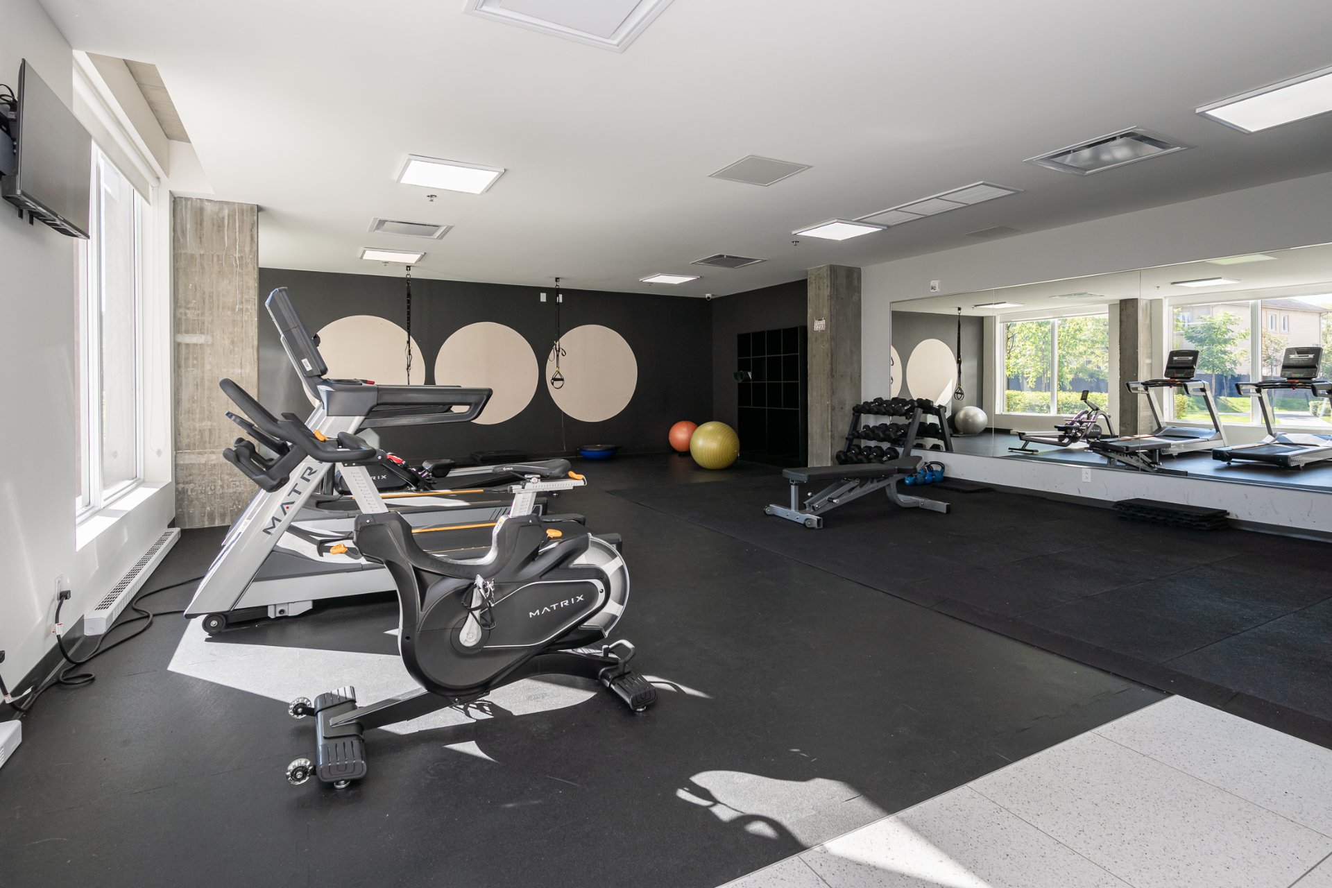 Photo - Exercise room