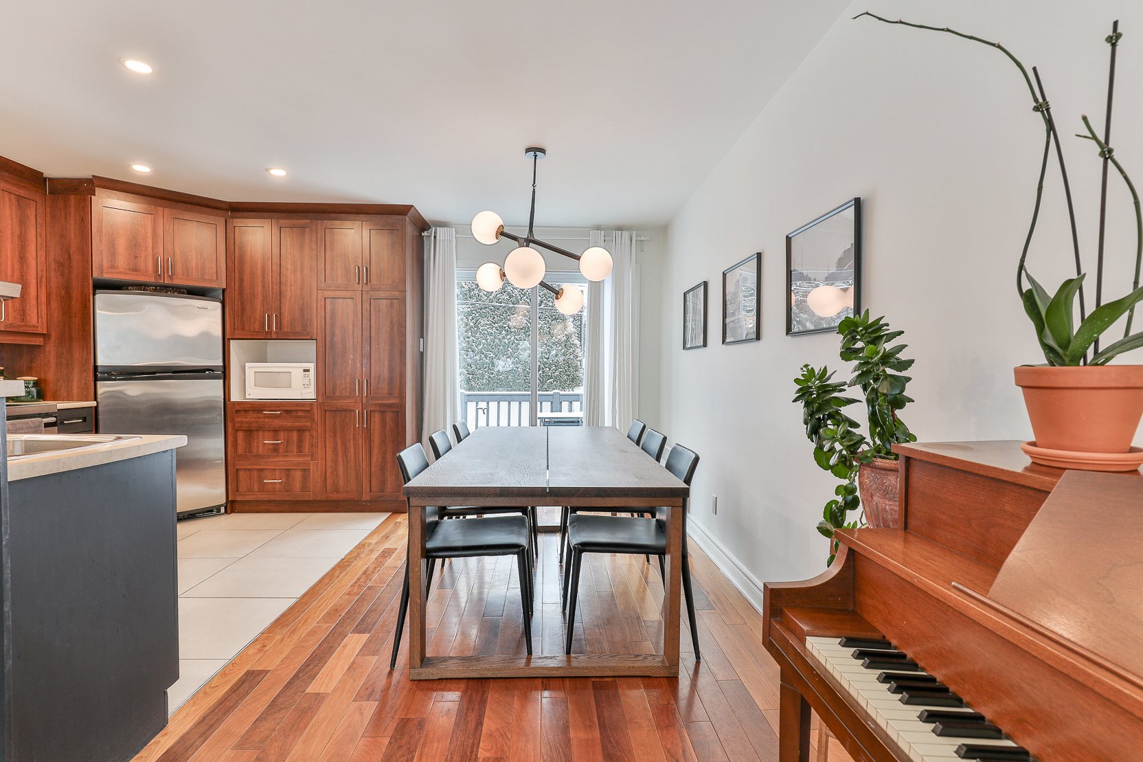 Dining room