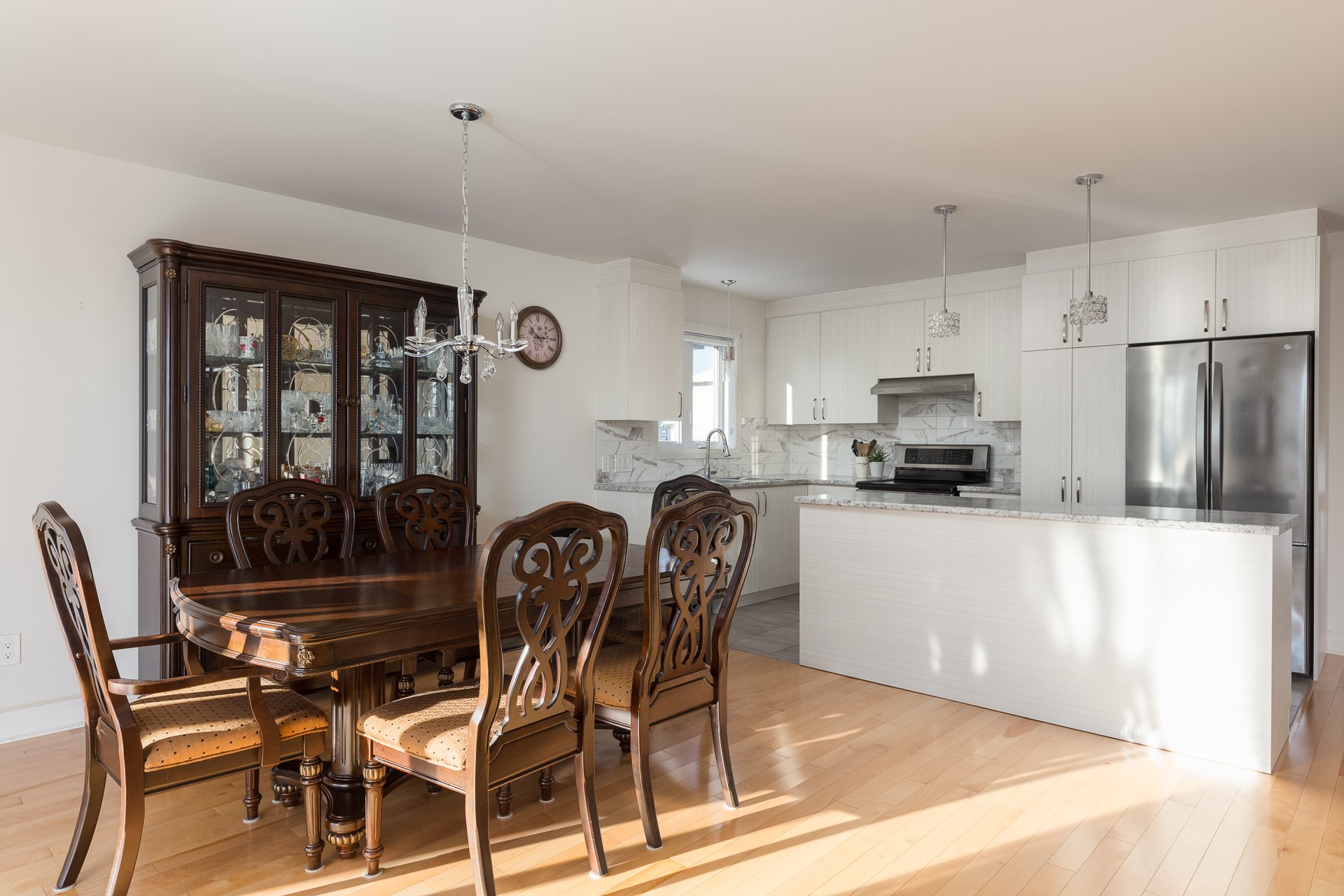 Photo - Dining room