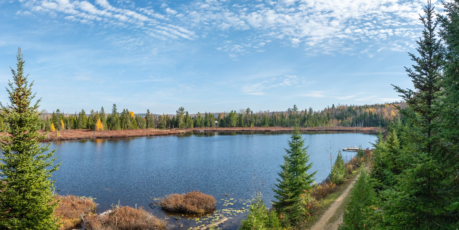 Vue sur l'eau