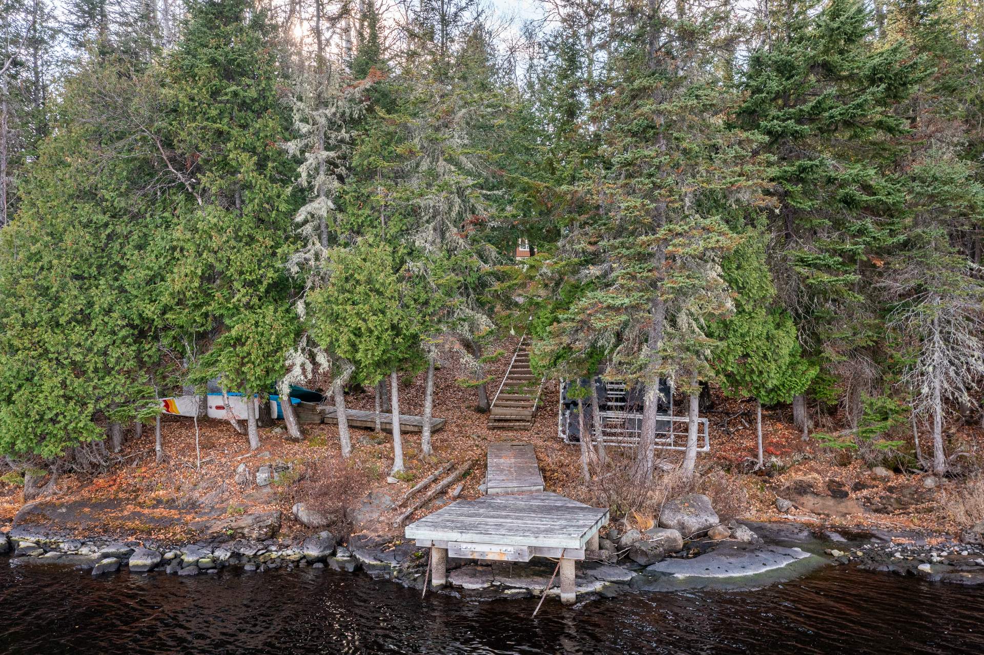 Accès au plan d'eau