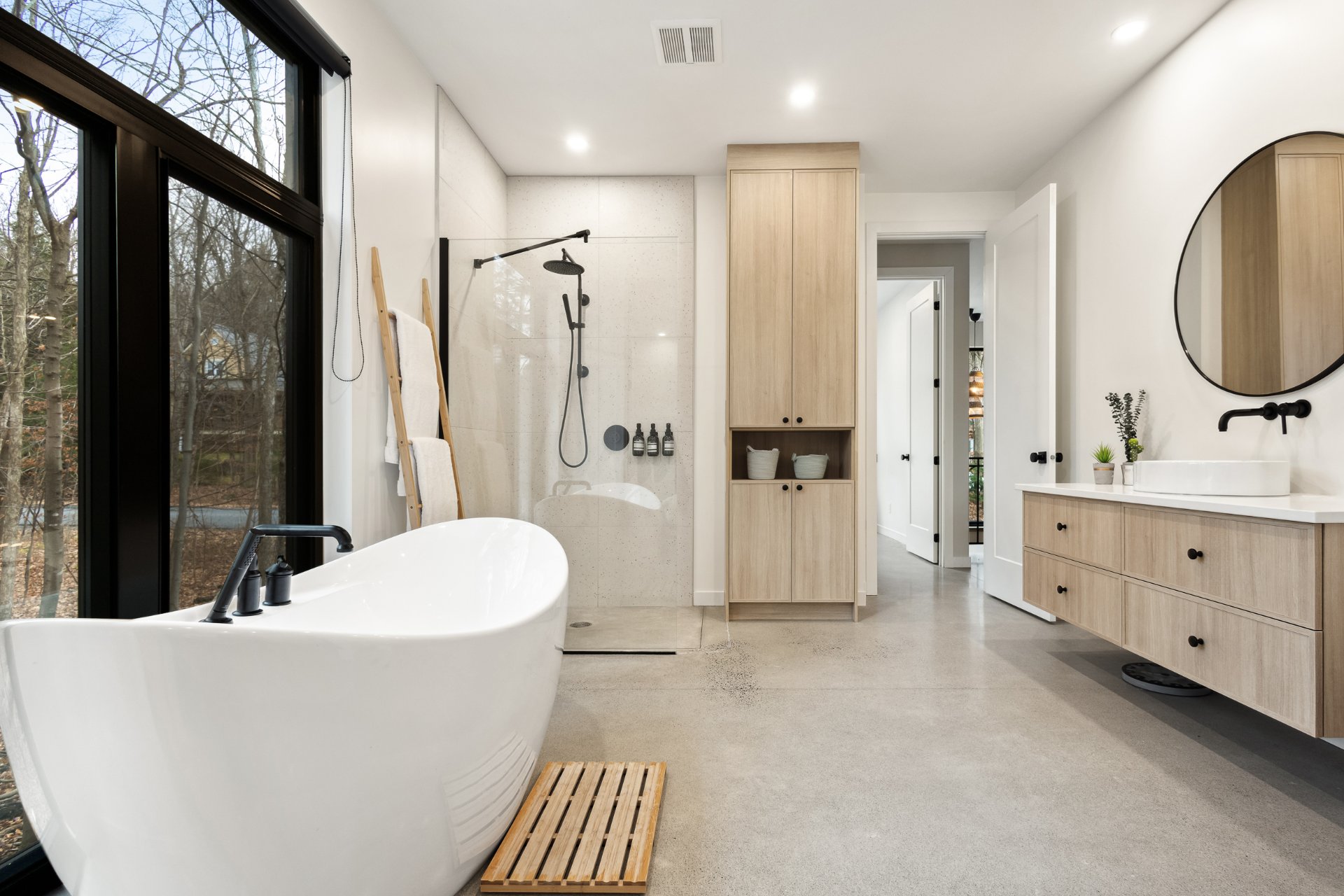 Ensuite bathroom