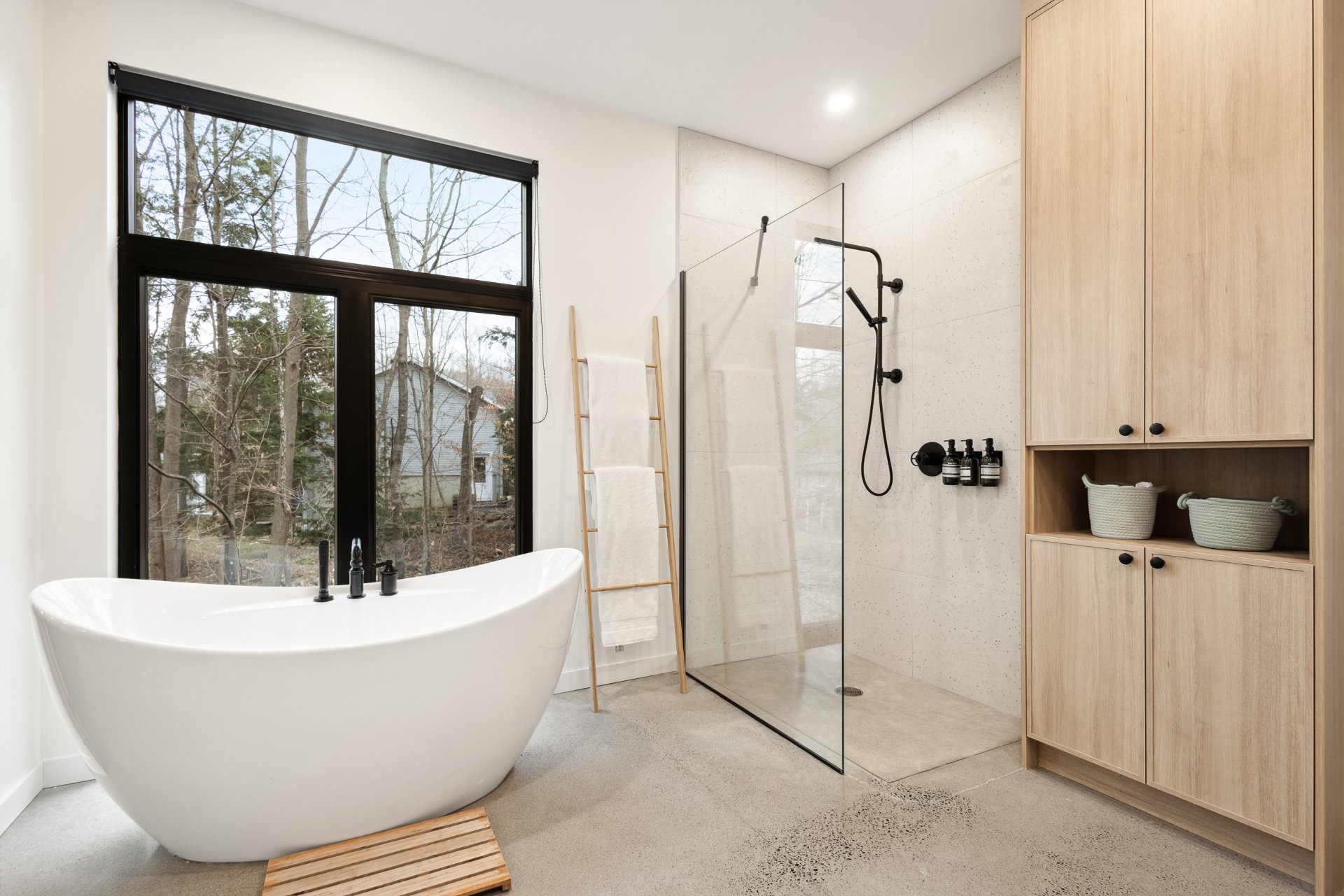 Ensuite bathroom