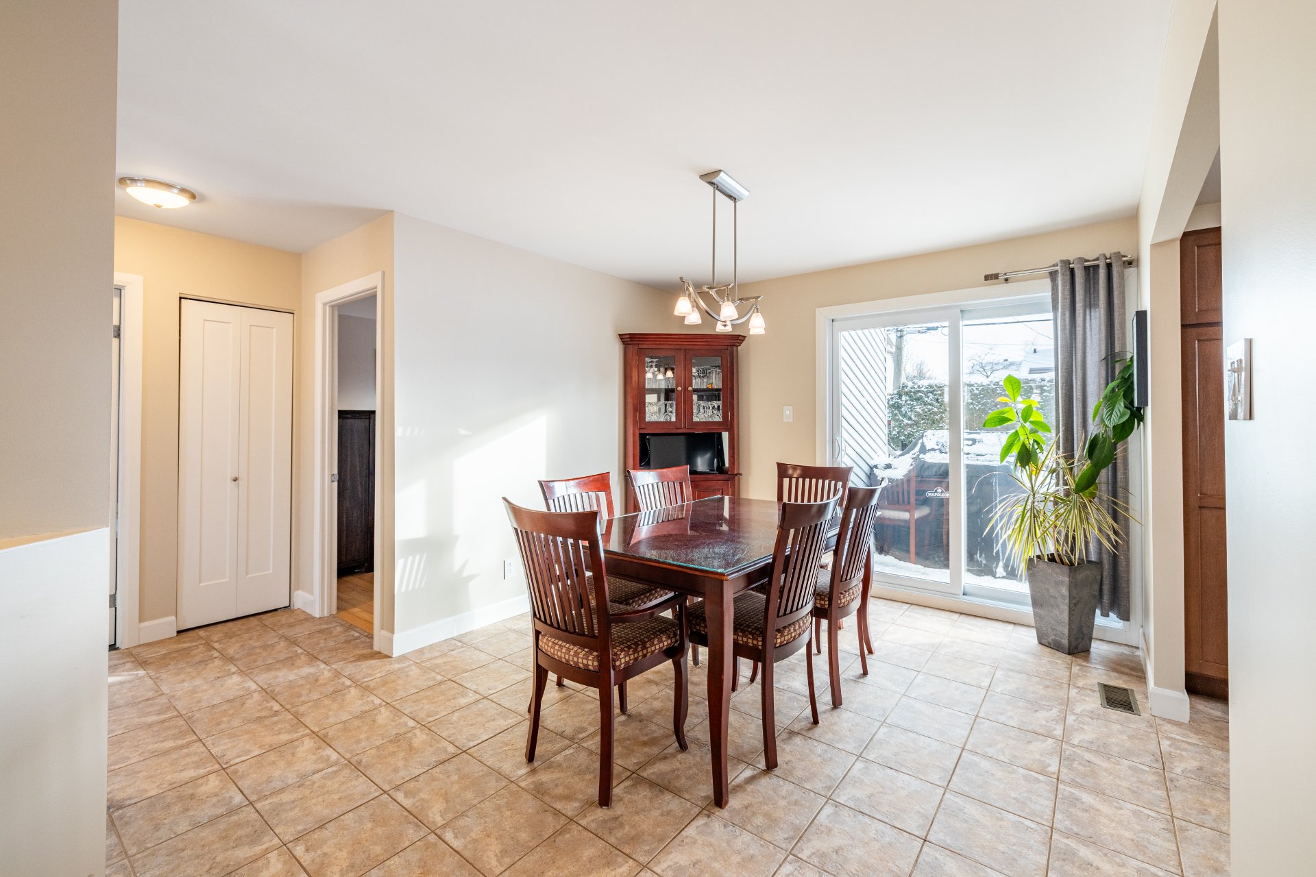 Dining room