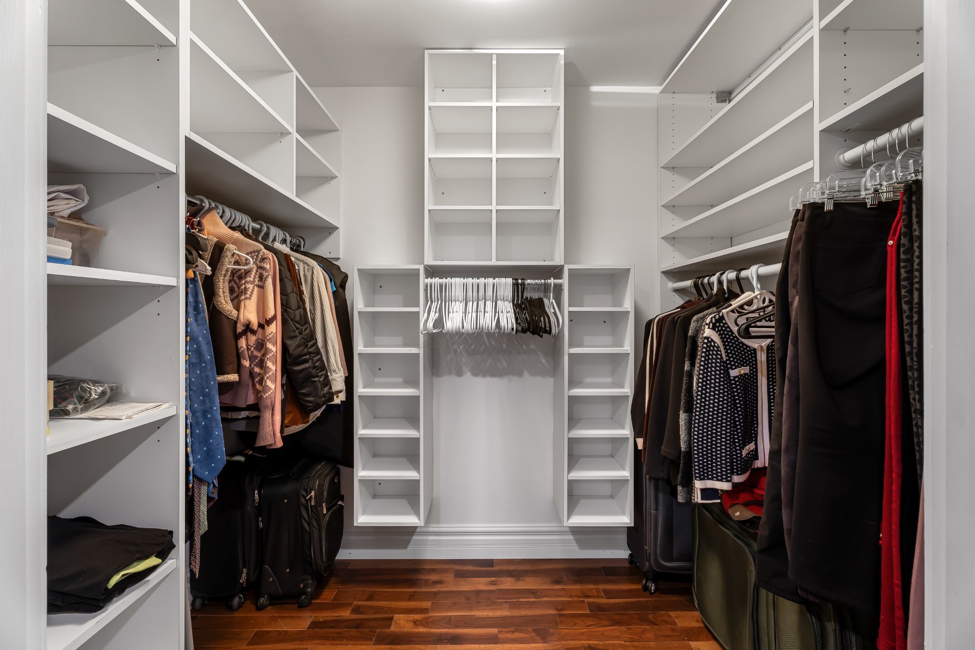 Walk-in closet