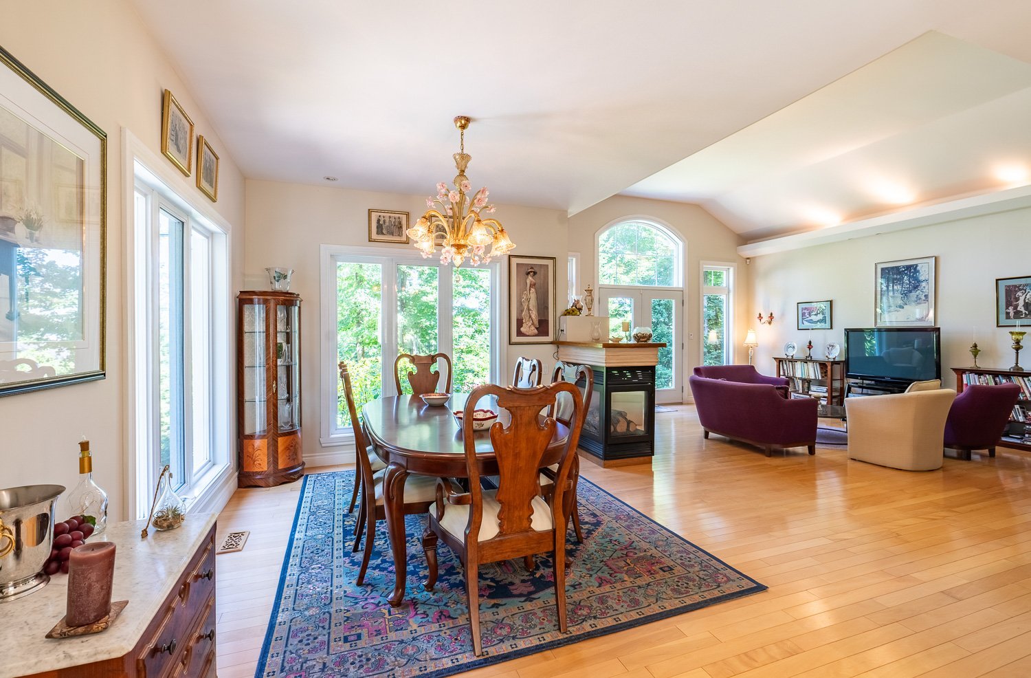 Dining room