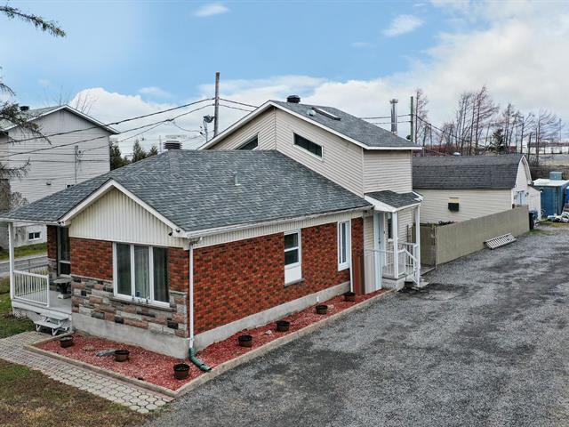 maison à vendre Laval (Duvernay)