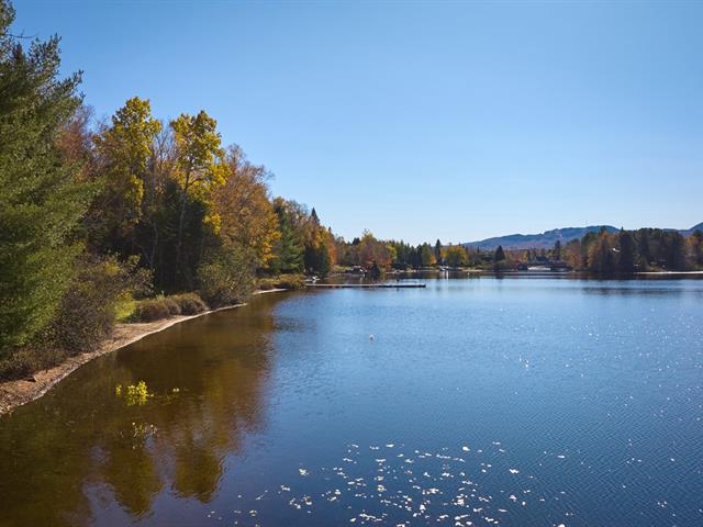 Accès au plan d'eau