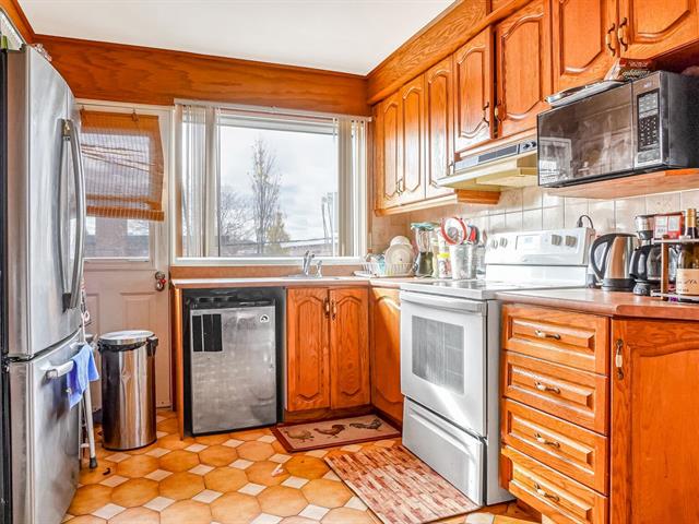 Duplex à vendre, Montréal (Saint-Léonard)