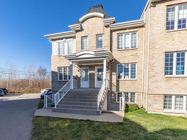 maison à vendre Laval (Chomedey)