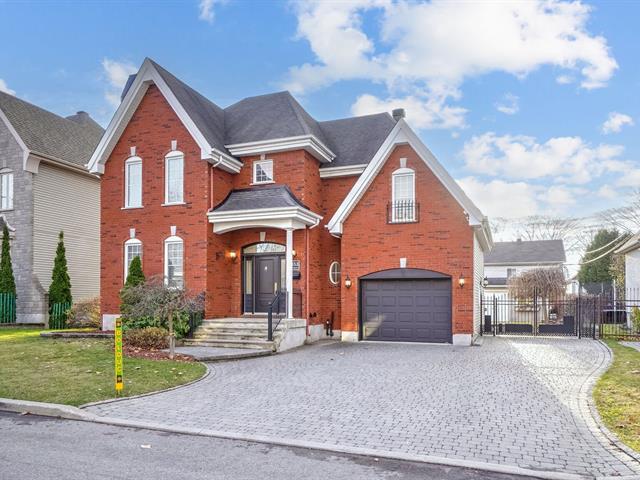 Maison à étages à vendre, Laval (Fabreville)