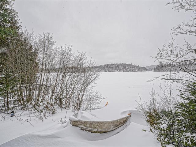 Access to a body of water